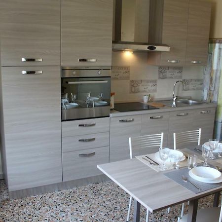 Brezza Di Lago 살로 외부 사진